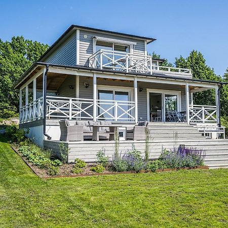 Exclusive Tranquil Villa By The Sea, Boat Available Drottningskär Exterior foto