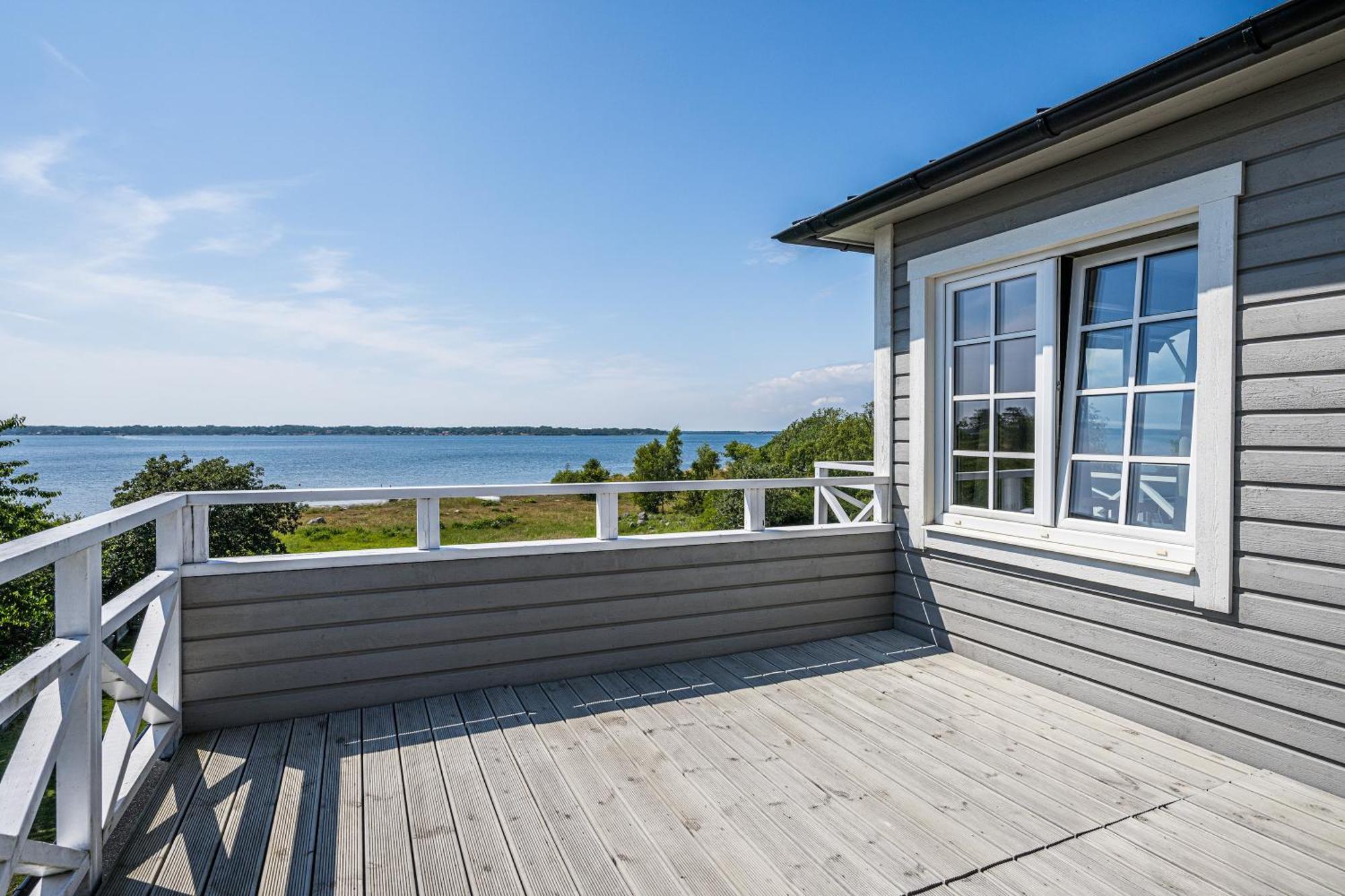 Exclusive Tranquil Villa By The Sea, Boat Available Drottningskär Exterior foto