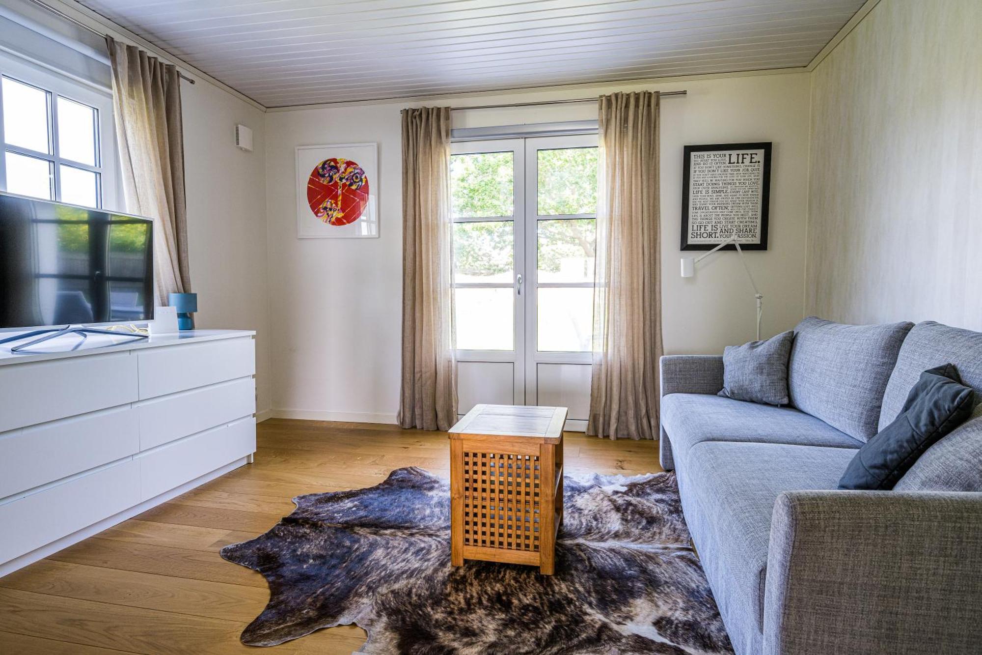 Exclusive Tranquil Villa By The Sea, Boat Available Drottningskär Exterior foto